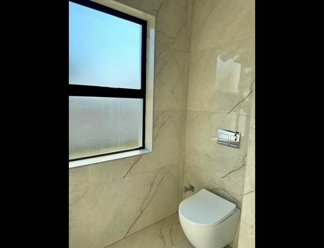 4 BEDROOM HOUSE FOR SALE IN ELDO VILLAGE